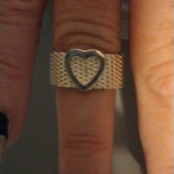 Silver tone heart ring size 6.5 NWT (sku 918) - Picture 2 of 4